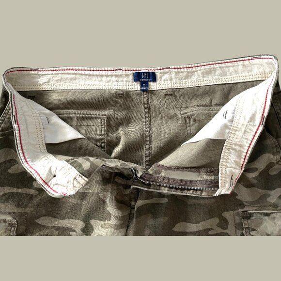 Soft Cotton Mens Relaxed Fit Camo Multi Pocket Cargo Shorts Size 38/10 - Picture 4 of 7